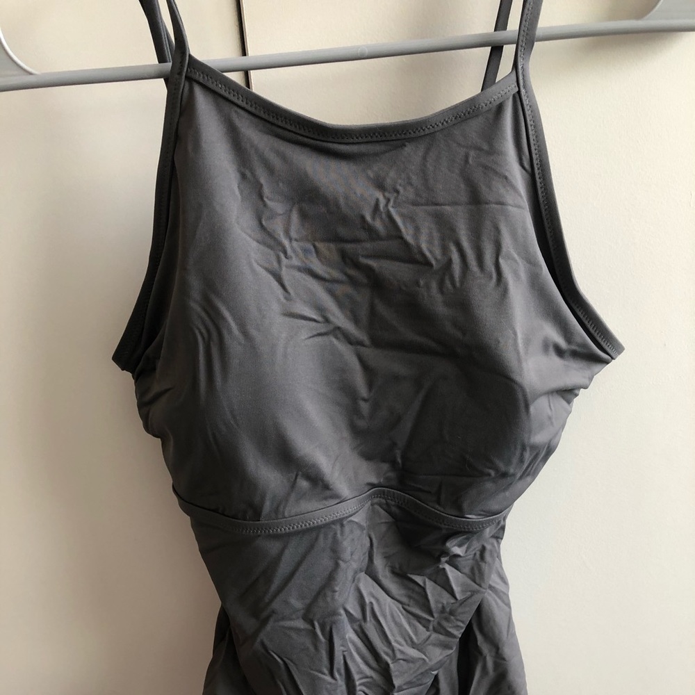 Athleta high neck tie back tankini top.
